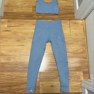 SET Active x Madhappy Set in Blue Size M